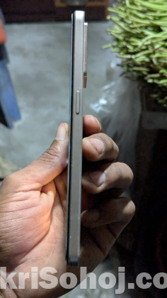 Oppo f21 pro